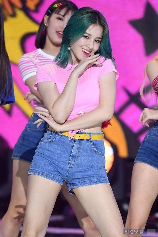 芭比高跟鞋时尚穿搭